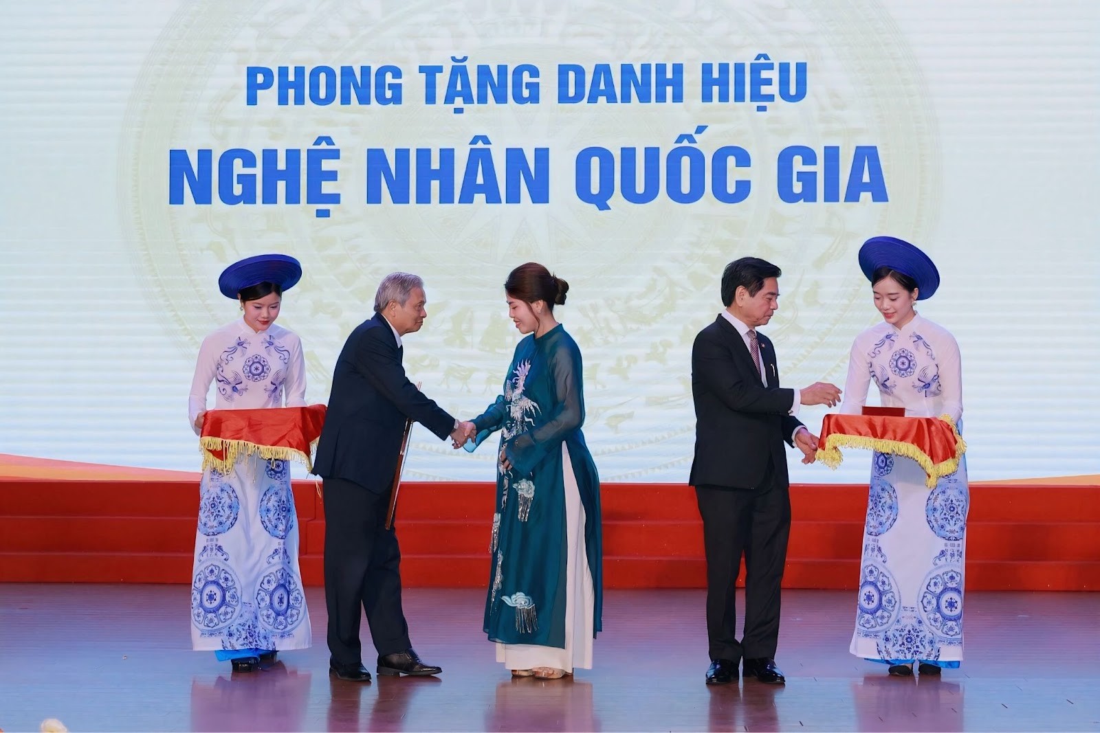 ntk-linh-thao-su-menh-bao-ton-va-phat-trien-8-1755400012.jpg