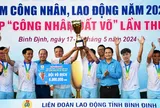 LĐLĐ tỉnh Bình Định bế mạc Giải bóng đá Cúp Công nhân đất võ lần thứ I: Cầu thủ trẻ Nguyễn Nhựt Hào đoạt giải Vua phá lưới