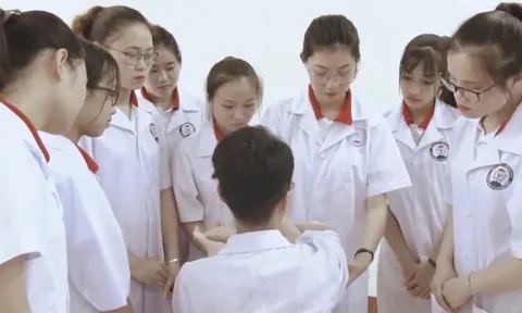 CƠ HỘI VIỆC LÀM NGÀNH ĐIỀU DƯỠNG VÀ XÉT NGHIỆM TẠI TUMP