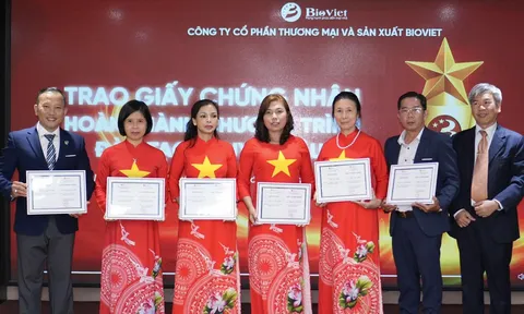 BIOVIET KHẲNG ĐỊNH VỊ THẾ TẠI NAM NINH: VINH DANH LÃNH ĐẠO XUẤT SẮC VÀ TRIỂN KHAI ĐÀO TẠO CHUYÊN SÂU VỀ ĐÔNG TRÙNG HẠ THẢO