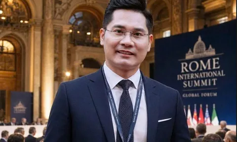 Diễn giả Nguyễn Phúc Nhạc: "Điều người trẻ cần nhất hôm nay không chỉ là kiến thức mà là niềm tin vào chính mình"