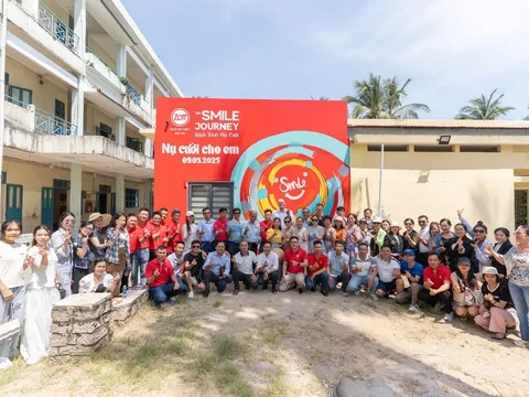 2.400 hũ váng sữa Monte và sữa chua Montinis dành tặng cho trẻ em khó khăn tại Làng Hy vọng