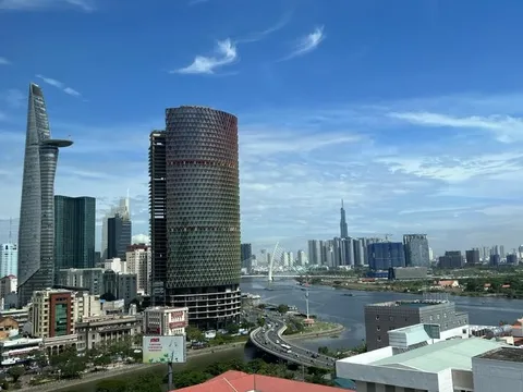 Thị trường bất động sản có vẻ phục hồi sớm, chủ nhà đền cọc chờ tăng giá để bán