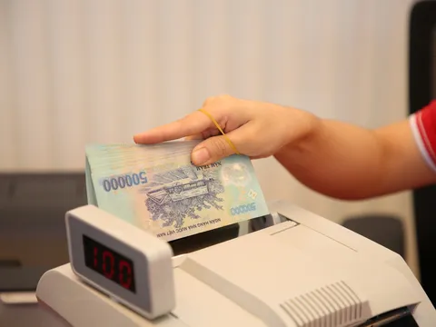 Cập nhật lãi suất tiết kiệm mới nhất tại ngân hàng Vietcombank, VietinBank, BIDV, Agribank