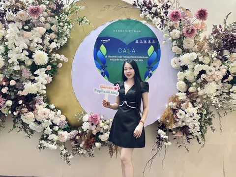 Nữ giáo viên sống trọn với đam mê nghề giáo và hành trình lan tỏa tình yêu chữ viết và Tiếng Việt